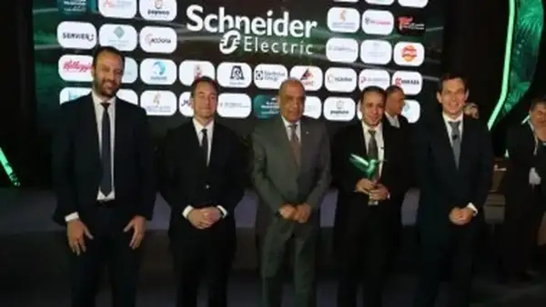 زيادة الاعتماد على بطاريات التخزين بقدرة 6 آلاف ميجا لتعزيز استقرار شبكة الكهرباء