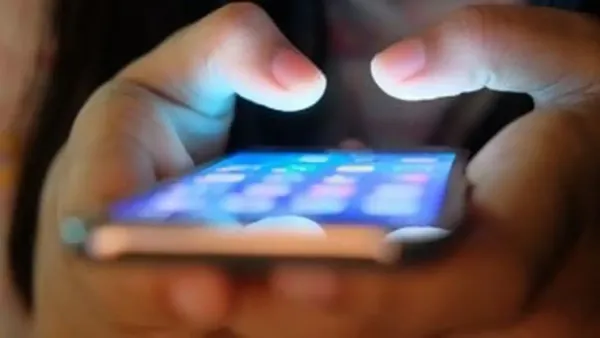 زيادة 6.9% في أسعار الهواتف عام 2026 بسبب ارتفاع رقائق الذاكرة 40%