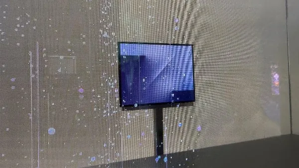 سامسونج تطوي الحدود بين الهاتف والتابلت بجهاز Galaxy Tri-Fold ذي الشاشات الثلاث