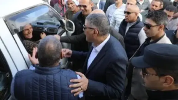 سعة 250 سيارة.. تفاصيل تشغيل موقف سرفيس الصف الحضاري الجديد بالجيزة