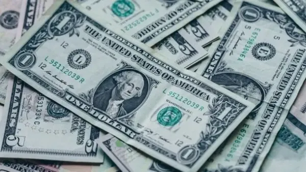 سعر الدولار اليوم الخميس 11 ديسمبر 2025 يحدد اتجاه الأسواق المالية ويؤثر على قرارات المستثمرين