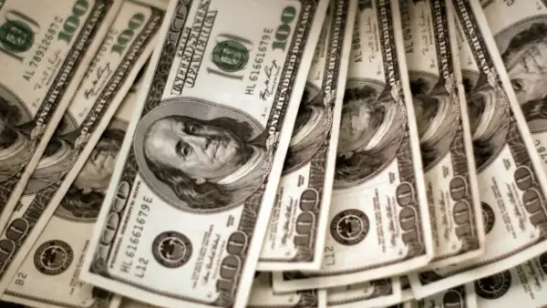 سعر الدولار والعملات الأجنبية والعربية مقابل الجنيه اليوم 12 ديسمبر 2025 في السوق المحلية