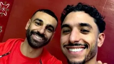 سيلفي الانتصار.. محمد صلاح يحتفل مع عمر مرموش بهزيمة منتخب زيمبابوي