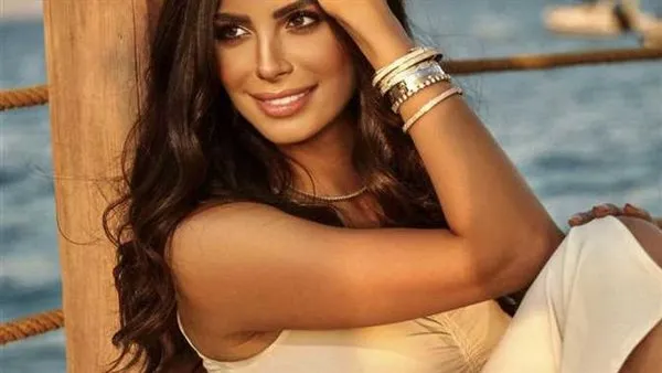 شائعات الزواج تطارد آمال ماهر وتدفعها للتصريح: "لم أعد أحتمل الرد"