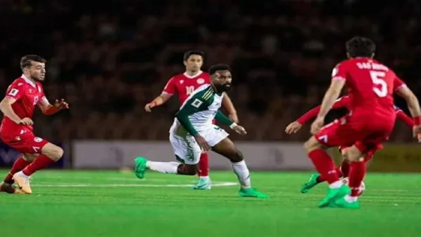 شاهد مباشر الآن .. كيفية مشاهدة مباراة السعودية ضد عمان في كأس العرب 2025 على القنوات الناقلة