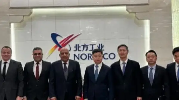 شراكة صينية مرتقبة.. وزير الكهرباء يبحث مع نورينكو مشروعات طاقة جديدة بالقاهرة