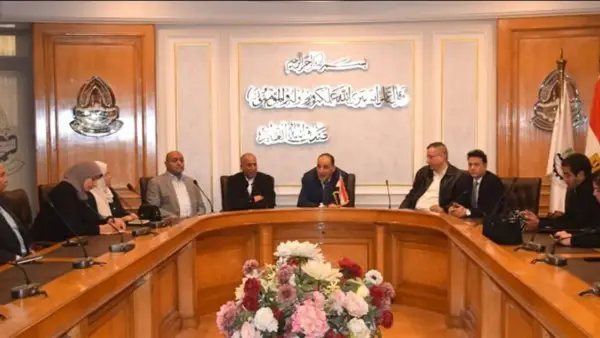 شعبة الطاقة المستدامة توثق تداعيات وقف آلية صافي القياس بمذكرة رسمية لغرفة القاهرة