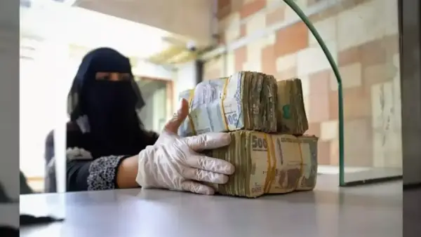 صرف مرتبات سبتمبر لقوات العمالقة اليمنية يبدأ غداً عبر بنك القطيبي مع انتهاء مهلة تحديث البيانات