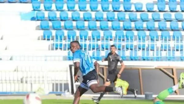 غزل المحلة يتعاقد مع جناح أيسر من جنوب أفريقيا ويختبر مهاجما