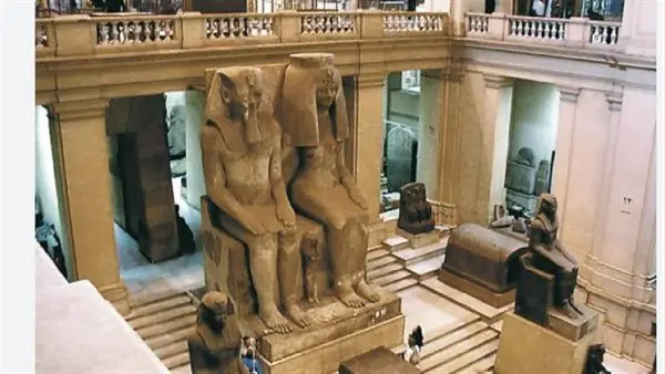 صورتك بالزي الفرعوني.. كيف يحول الذكاء الاصطناعي ملامحك إلى وجه ملك مصري قديم؟