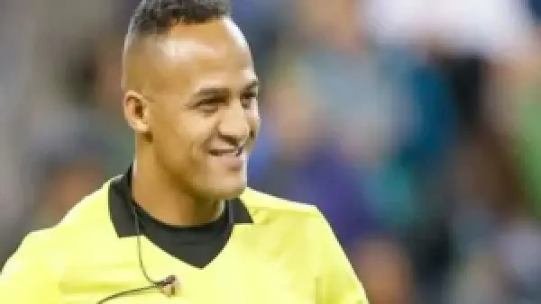 طاقم حكام أمريكي يدير مباراة مصر والأردن في كأس العرب غداً