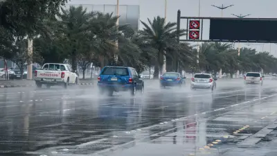 طقس السعودية.. أمطار متوسطة في مكة المكرمة والحرارة تهبط إلى 4 درجات بتبوك