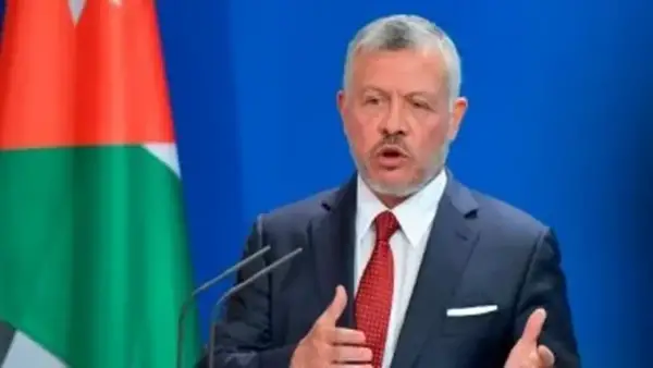 عاهل الأردن يدعو إلى توحيد الإجراءات الحكومية لتبسيط رحلة المستثمر