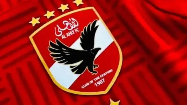 عروض الزمالك وبيراميدز تلاحق نجم الأهلي أحمد عبد القادر رغم رغبته في الانتقال إلى الخليج