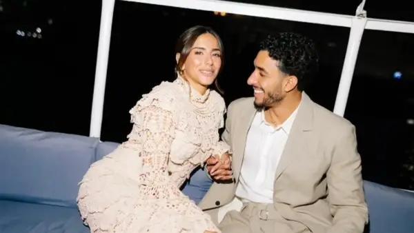 عمر مرموش يحتفل بخطوبته على ضفاف النيل بعد تحقيق حلم العمر