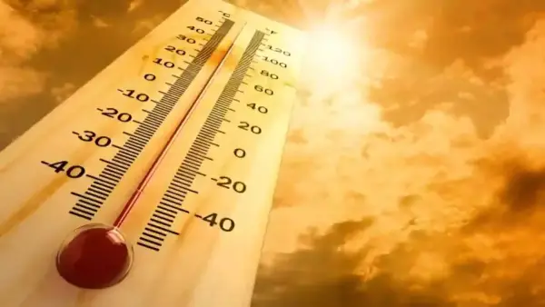 فجوة حرارية كبيرة.. مكة تسجل 32 درجة مقابل 4 درجات فقط في عرعر اليوم