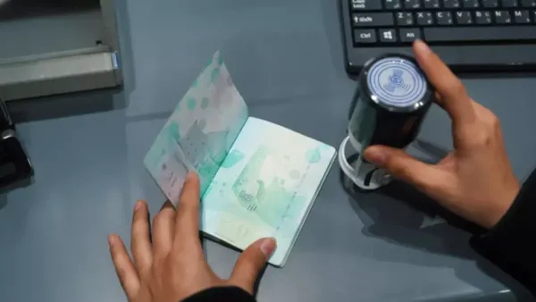 قائمة الفئات الـ 10.. الجوازات السعودية تعلن ضوابط منع دخول المملكة للمسافرين