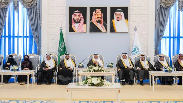 قائمة مدارس الأحساء المتميزة: تكريم المحافظ يحدد الأفضل في سباق التفوق التعليمي