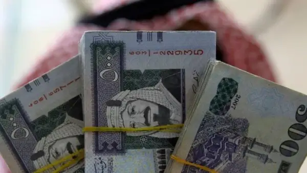 قبل رحلات العمرة.. تغيرات جديدة في سعر الريال السعودي مقابل الجنيه اليوم
