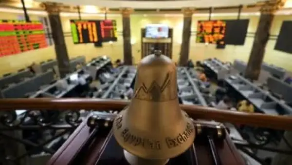 قبل عطلة الكريسماس.. المؤسسات الأجنبية تضخ سيولة ضخمة في أسهم البورصة المصرية