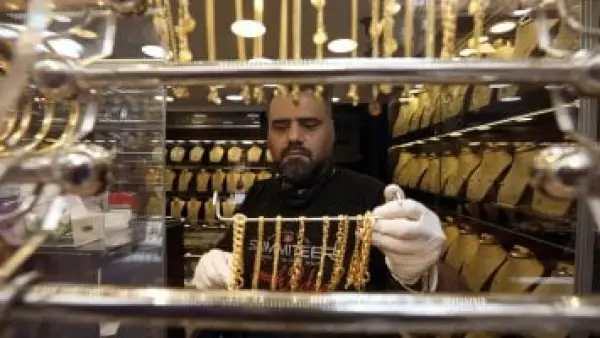 قفزة جديدة.. سعر جرام الذهب عيار 24 يسجل رقماً غير مسبوق بالأسواق اليوم