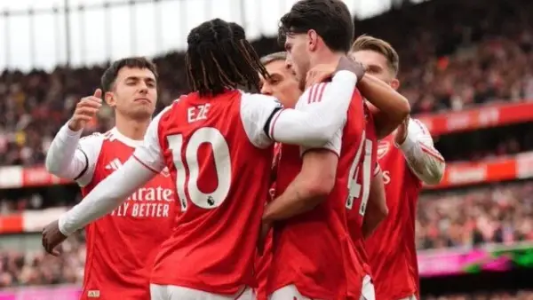 إليكم تفاصيل موعد مباراة أرسنال ضد برايتون في الدوري الإنجليزي وأبرز القنوات الناقلة لها