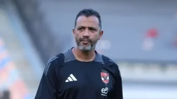 كأس عاصمة مصر يضع سامي قمصان أمام تحدي استغلال خبرات سيراميكا وإنبي لمواجهة الطلائع