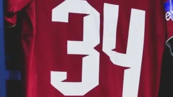 كواليس خاصة.. جولة داخل غرفة ملابس الأهلي قبل مواجهة المصرية للاتصالات بكأس مصر