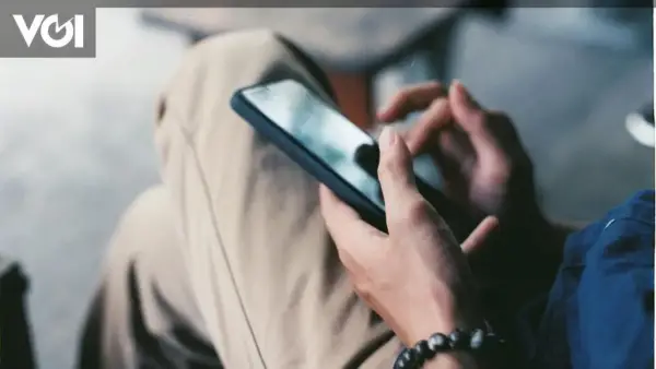 لماذا يظل هاتف Pinky الذكي مدة أطول بين الهواتف المحمولة في 2024؟