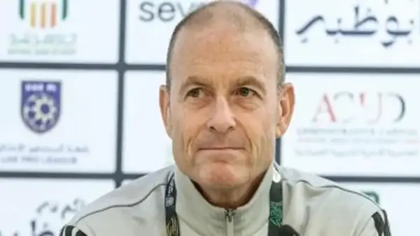 مؤتمر الأهلي والجيش يجمع توروب وتريزيجيه استعدادًا للمباراة المرتقبة