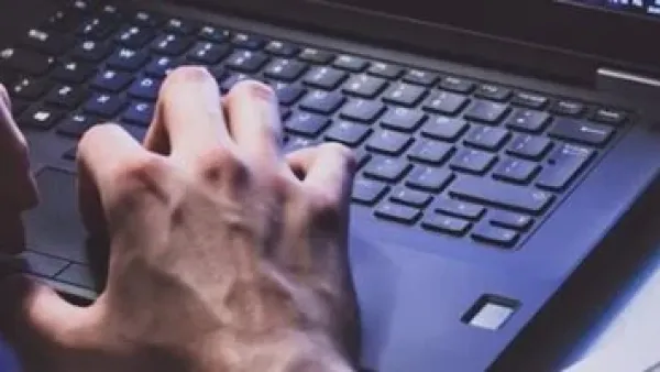 متى يتحول الشغف بالوظيفة إلى "إدمان عمل" يستهلك صحتك الجسدية والنفسية؟