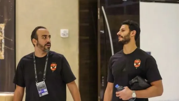 محمد الشناوي يبدأ برنامج العلاج الطبيعي للتعافي من إصابة العضلة الضامة مع الأهلي