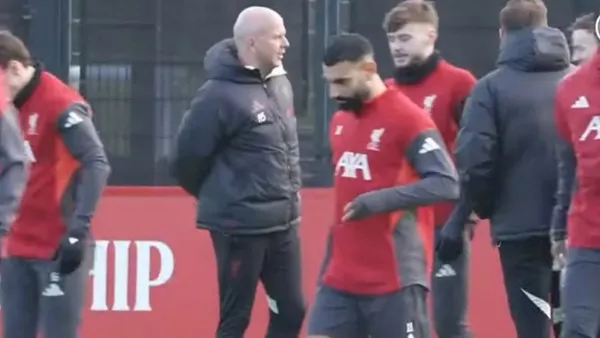 محمد صلاح يشارك بفعالية في تدريبات ليفربول استعدادًا للمباريات القادمة