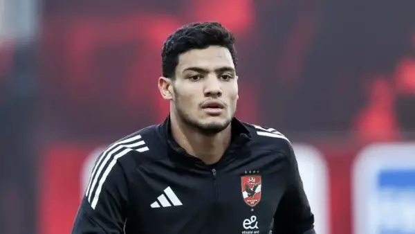 مصطفى العش يغادر المستشفى ويبدأ العلاج لتعزيز تعافيه مع الأهلي