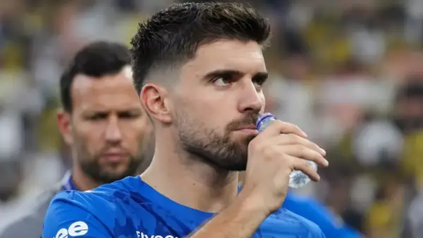 مطامع أوروبية مستمرة.. سامي الجابر يكشف كواليس رحيل روبن نيفيز عن الهلال