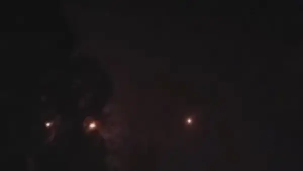 مقاتلات أمريكية تستخدم القنابل الضوئية في تدمر للرد على مقتل جنديين بهجوم داعش