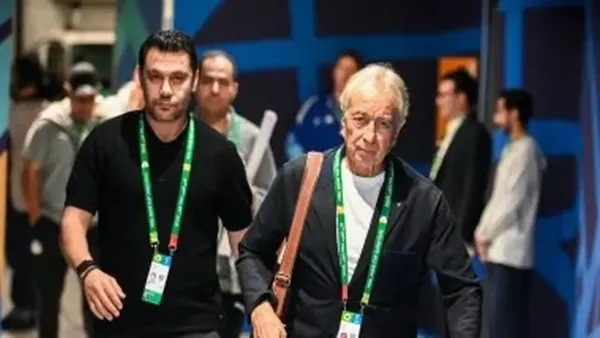 منتخب مصر يتوجه إلى استاد لوسيل لمواجهة الإمارات في كأس العرب