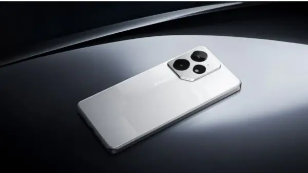 مواصفات Realme GT 8 Pro المسربة تضعه في منافسة مباشرة مع الهواتف الأغلى ثمناً