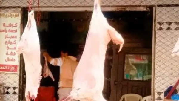 موجة غلاء جديدة تضرب أسواق مطروح.. أسعار اللحوم تتجاوز حاجز 400 جنيه للكيلو