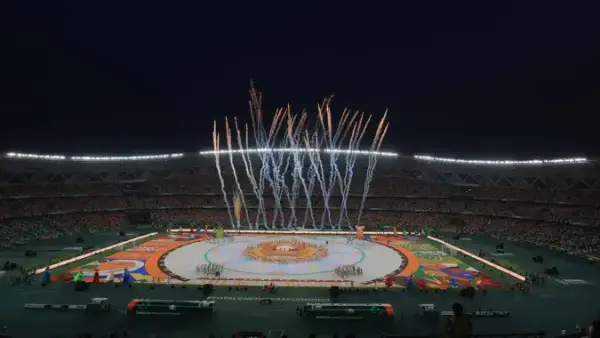 لوجو موقع شبابيك