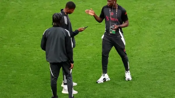 موعد مباراة مانشستر يونايتد ضد وست هام وتفاصيل القنوات الناقلة لهذه المواجهة الحاسمة