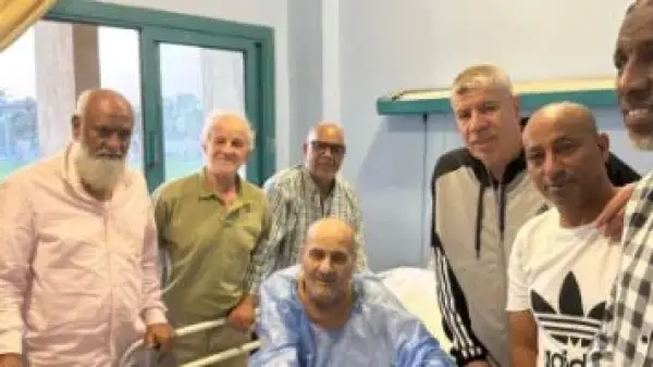 نجوم الأهلي يحضرون عزاء الراحل حمدى جمعة