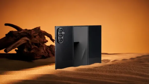 نفاد هاتف سامسونج الثلاثي الطيّات بالإمارات خلال دقائق من الإطلاق