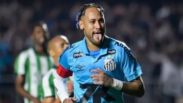 نيمار يسجل هاتريك ويقود الدوري البرازيلي لفوز كاسح على جوفنتود