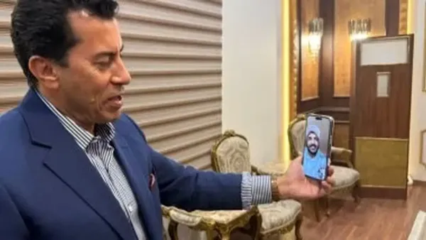 وزير الرياضة يتواصل عبر فيديو لاستئناف نشاط البطل الأولمبي كيشو بعد أزمته