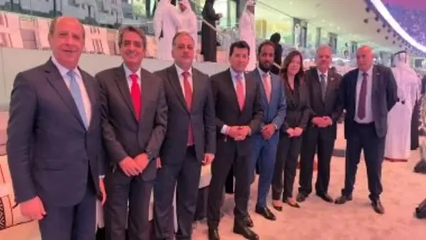 وزير الشباب والرياضة يفتتح بطولة كأس العرب في قطر بحضور رسمي رفيع