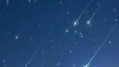 فجر الثلاثاء.. موعد مشاهدة ذروة زخة شهب الدبيات الأخيرة في سماء العرب