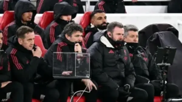 محمد صلاح يجلس بالبدلاء أمام برايتون مع استمرار استراتيجيات سلوت في ليفربول