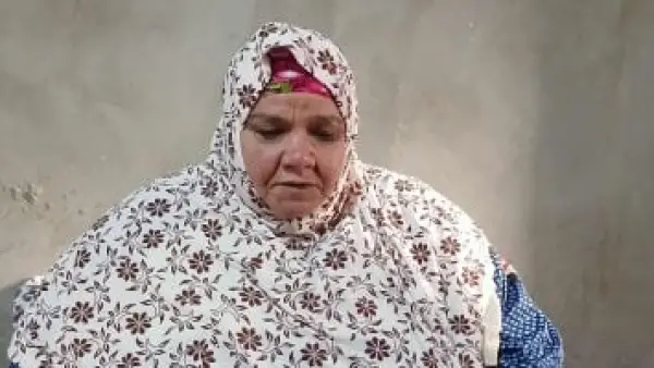 وزنها 300 كيلو.. معاناة عايدة مع داء الفيل تحرمها من الحركة تمامًا