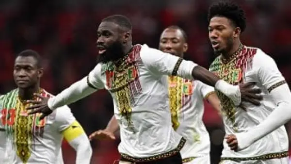 تأهل رسمياً.. تعادل جزر القمر يمنح منتخب مالي بطاقة العبور لثمن النهائي مع المغرب